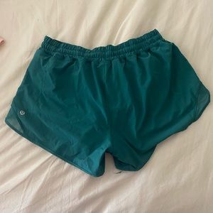 Lululemon Hotty Hot Short